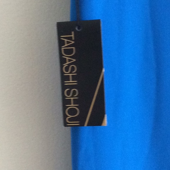 Dress - Picture 6 of 7